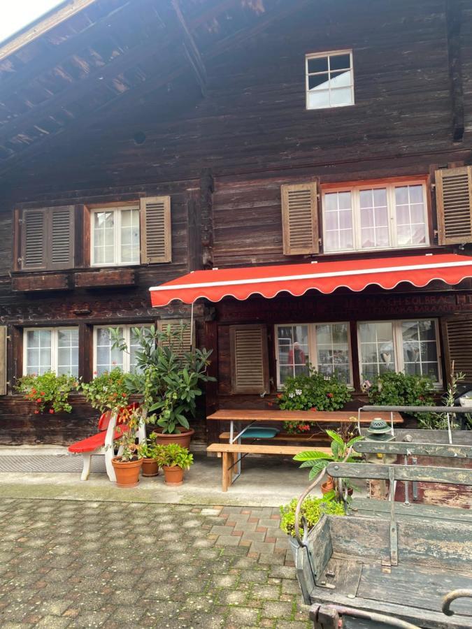 Uncle Eric'S Chalet Matten bei Interlaken Exteriör bild
