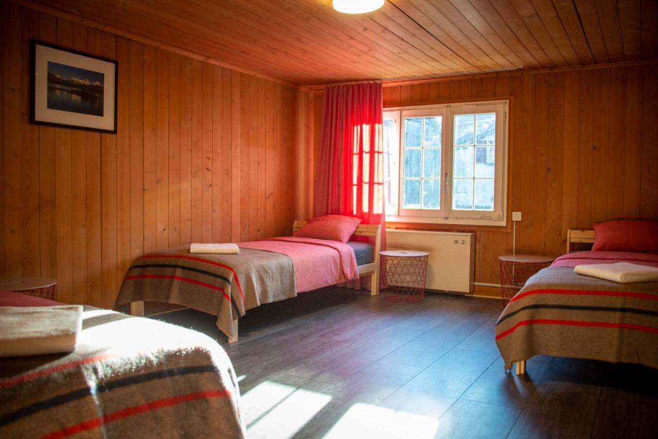 Uncle Eric'S Chalet Matten bei Interlaken Exteriör bild