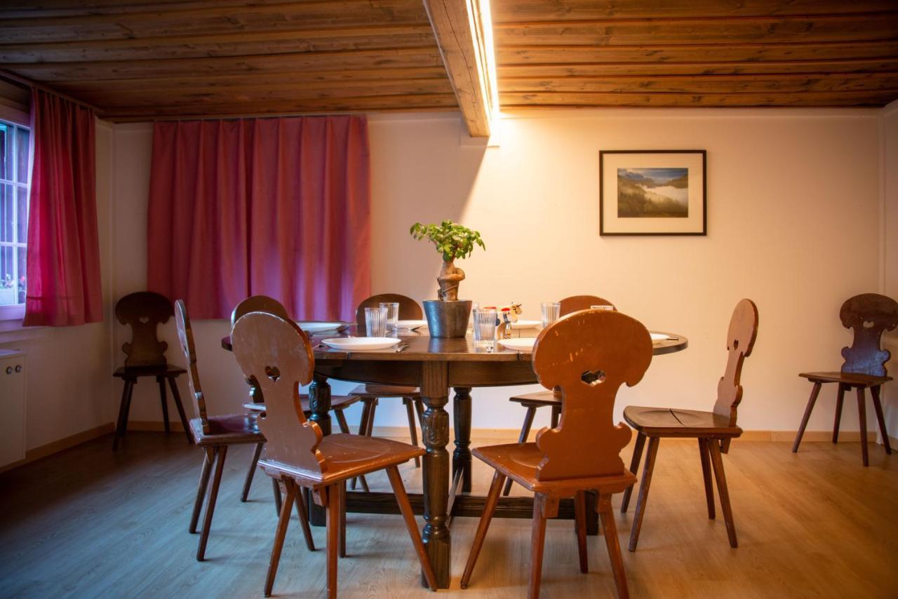 Uncle Eric'S Chalet Matten bei Interlaken Exteriör bild